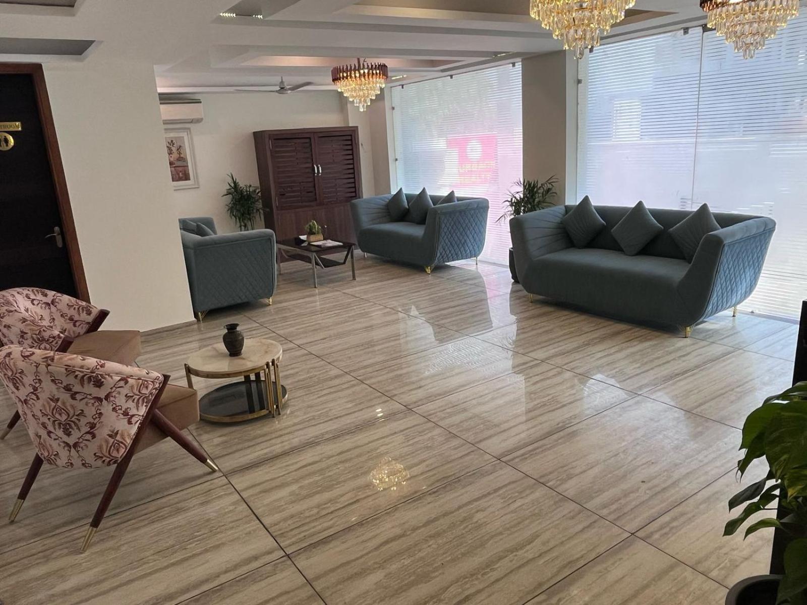 Hotel The Luxe 18 - Golf Course Road Gurgaon Exterior photo