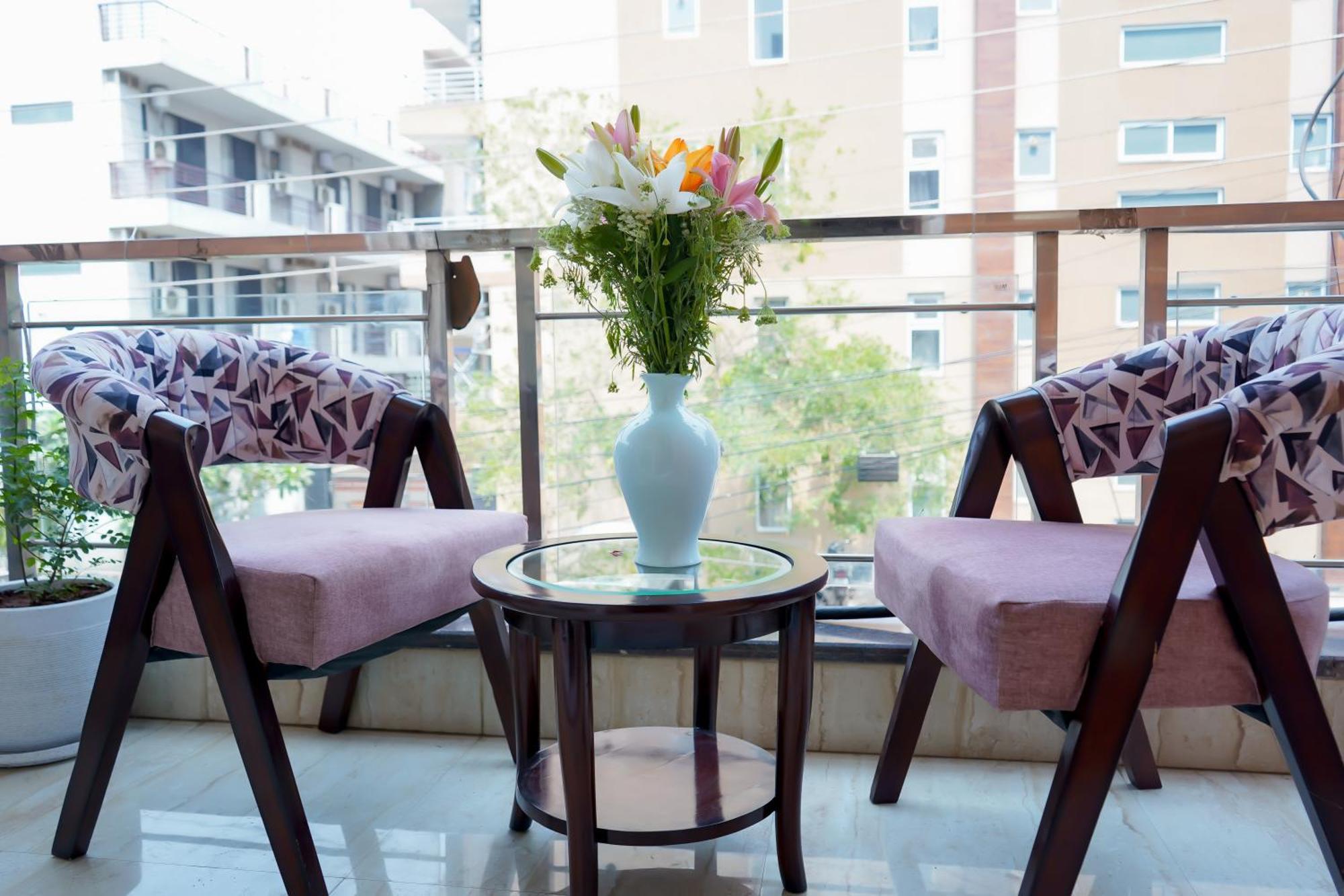 Hotel The Luxe 18 - Golf Course Road Gurgaon Exterior photo